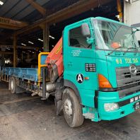 7.5 Tonnes Lorry Crane Rental