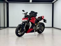 Ducati Streetfighter V2