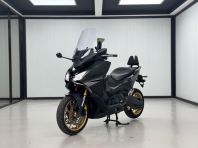 Honda NSS750 FORZA V1
