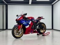 Honda CBR1000RR-R SP