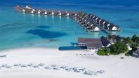 Four Seasons Resort Maldives at Landaa Giraavaru