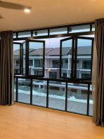Aluminium window