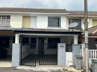 Rumah Teres 2 Tingkat Desa Paya Mengkuang Gelang Patah Untuk Dijual