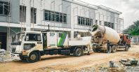 Tight-Access Concrete Pump