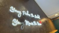 PENINGKATAN IMEJ PERNIAGAAN | PENGILANG PAPAN TANDA PAPARAN DINDING KESAN NEON LED PREMIUM DI OLD KLANG ROAD, KEPONG & CHERAS