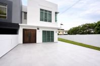 Bestari Indah Double Storey Terrace Corner House FOR SALE