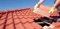 LYK Plumbing & Roof Leaking ������������ 2026  �����Ҳ�ݶ�©ˮ��ǽ����©ά��  Solar100