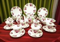 Original Vantage Porcelain 36 pcs Dinner set (FTS)