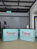 Pop-up Display Table