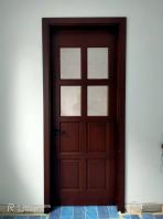 SOLID WOOD SINGLE LEAF DOOR 