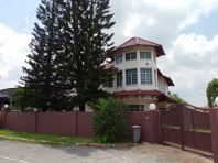 Spacious Residential Bungalow Property for Sale in Taman Sri Skudai