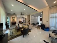Luxury Fully Renovated Semi-Detached Home with Huge Land in East Ledang Serenity Park