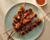 Charcoal Grilled Chicken Thigh Skewer