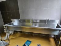 Foot Pedal Operated Sink