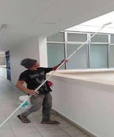 people-working-together-warehouse (1)