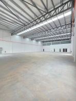 ������ ���� ������� �  �������� �� ������� �� �� Semi D Factory For Rent