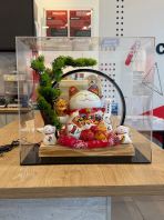 Fortune Cat Acrylic Display for Reception