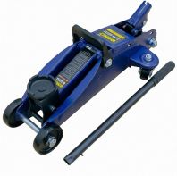 2 Ton Mini Garage Jack For Rapid Lifting 2 Ton Mini Garage Jack For Rapid Lifting