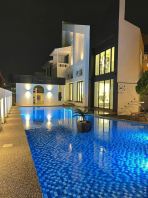 Skimmer Pool Design - The Luxurious Melaka 01