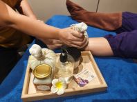 d'Spa @ d'Sora Boutique Business Hotel | Herbal Ball Foot Massage d'Spa @ d'Sora Boutique Business Hotel | Herbal Ball Foot Massage