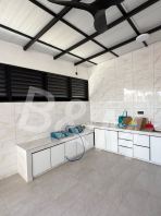 Open Concept Kitchen 4G Cabinet & Aluminium Frame Louvers Open Concept Kitchen 4G Cabinet & Aluminium Frame Louvers