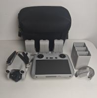 DJI Mini 3 Pro Fly More Combo (DJI RC) DJI Mini 3 Pro Fly More Combo (DJI RC)
