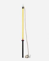 INSULATING CONDENSER DISCHARGING POLE