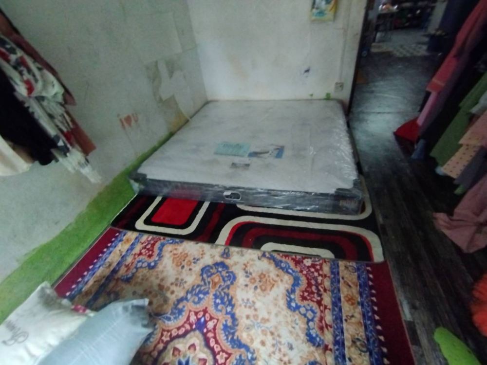 Sungai Buloh HeadBoard Divan Bed Frame Queen Sized Bedframe Fibre